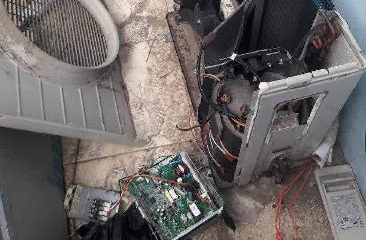 Chỉ mất 12 phút là đã sửa xong được điều hòa Daikin lỗi P4